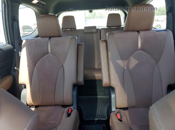 5TDADAB55TS030894 2026 TOYOTA GRAND Gray Rear seats view