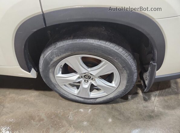 5TDBBRCH2MS530093 2021 TOYOTA HIGHLANDER White 