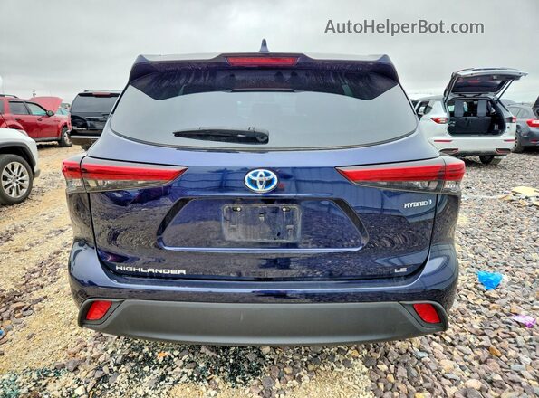 5TDBBRCH4LS503864 2020 TOYOTA HIGHLANDER Blue Вид ззаду