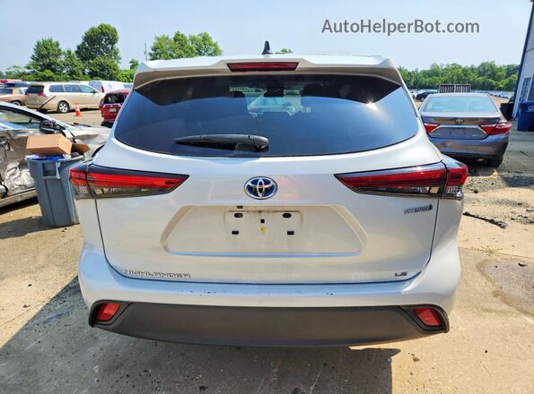 5TDBBRCH5PS130968 2023 TOYOTA HIGHLANDER Белый Вид сзади
