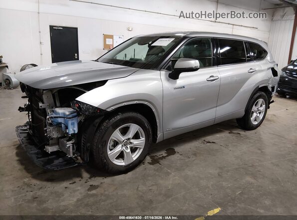 5TDBBRCH6LS507978 2020 TOYOTA HIGHLANDER Silver Передня ліва чверть