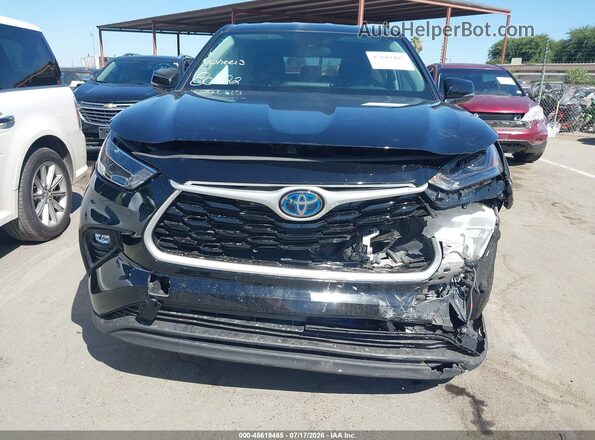 5TDBBRCH9PS587329 2023 TOYOTA HIGHLANDER Black Вид задньої частини салону