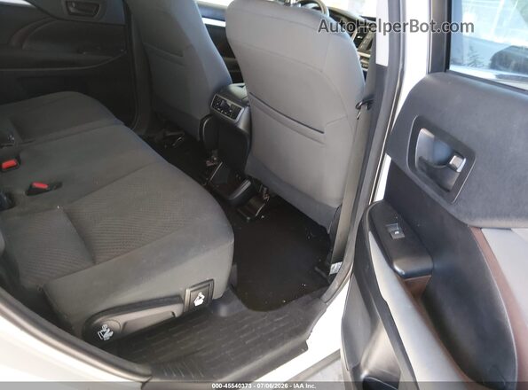 5TDBGRFH5JS051109 2018 TOYOTA HIGHLANDER HYBRID White Вид наклейки з VIN-кодом