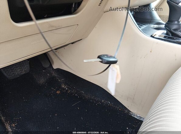 5TDBKRFH0GS268221 2016 TOYOTA HIGHLANDER Золотой Вид панели приборов
