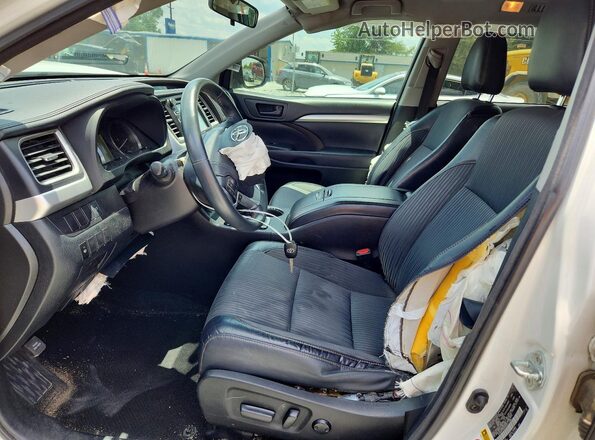 5TDBKRFHXGS305727 2016 TOYOTA HIGHLANDER White წინა სალონის ხედი
