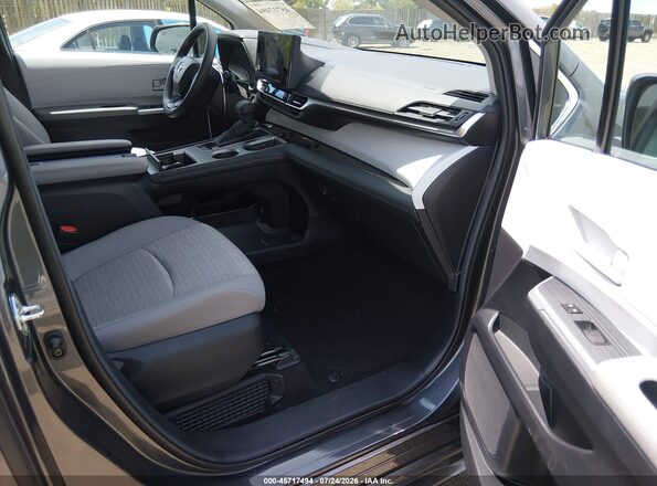 5TDBRKEC0SS238508 2025 TOYOTA SIENNA Gray წინა სალონის ხედი