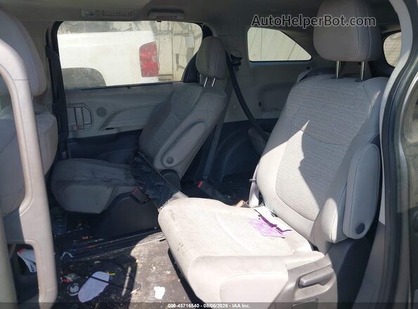 5TDBRKEC2NS086882 2022 TOYOTA SIENNA Gray VIN sticker view