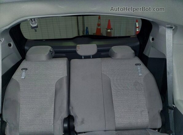 5TDBRKEC7MS004059 2021 TOYOTA SIENNA Gray Rear seats view