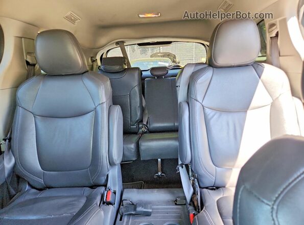 5TDBRKEC7MS013277 2021 TOYOTA SIENNA Gray Widok tylnych siedzeń