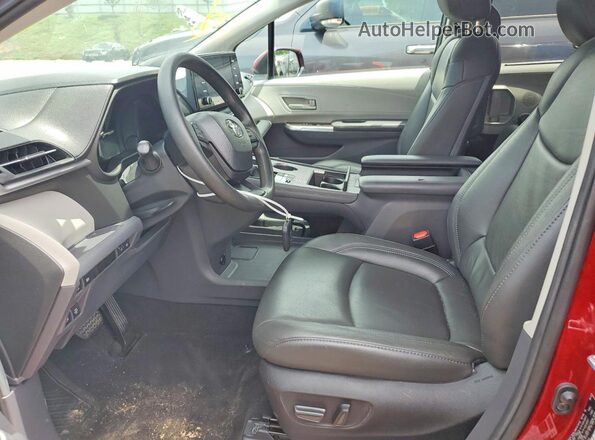 5TDBRKECXNS130952 2022 TOYOTA SIENNA Burgundy წინა სალონის ხედი
