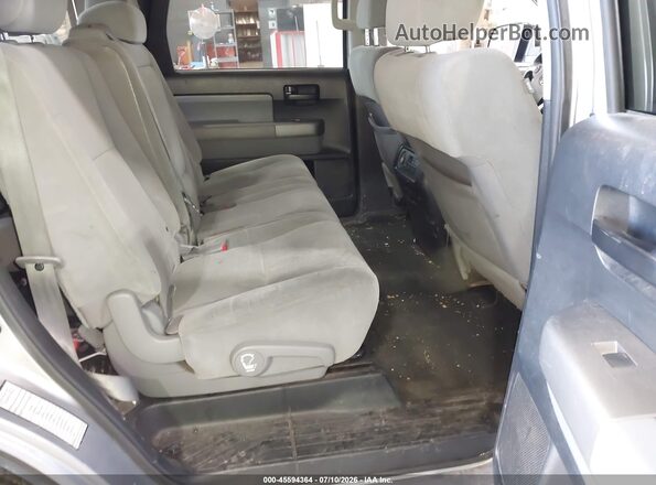 5TDBW5G10GS137269 2016 TOYOTA SEQUOIA Silver Вид наклейки з VIN-кодом