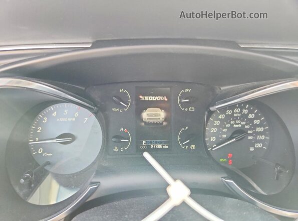 5TDBY5G12LS176823 2020 TOYOTA SEQUOIA Черный Вид щитка приборов