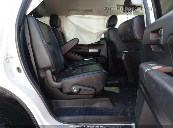 5TDBY5G13JS162975 2018 TOYOTA SEQUOIA White VIN կոդի պիտակի տեսք