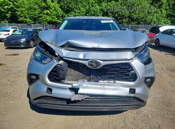 5TDBZRBH1NS595256 2022 TOYOTA HIGHLANDER Silver Vista frontal