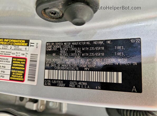 5TDBZRBH5NS596216 2022 TOYOTA HIGHLANDER Silver Widok wnętrza 360 stopni