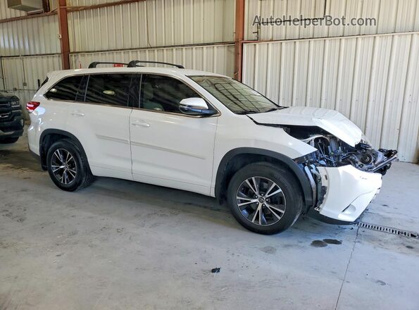 5TDBZRFH0HS481375 2017 TOYOTA HIGHLANDER White Delantero derecho