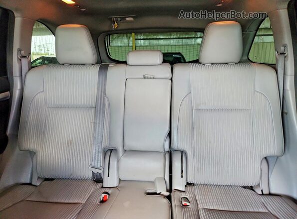 5TDBZRFH1JS838536 2018 TOYOTA HIGHLANDER Green Vista de los asientos traseros