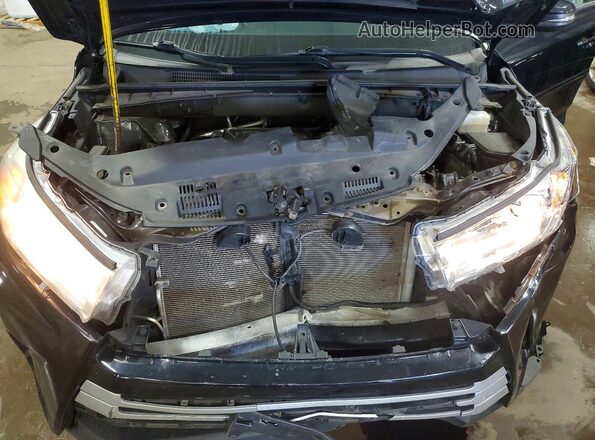 5TDBZRFH1JS886246 2018 TOYOTA HIGHLANDER Black Սալոնի հետևի տեսք