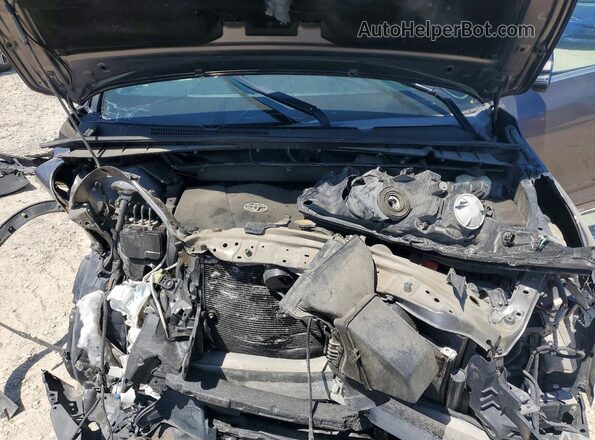 5TDBZRFH2HS357494 2017 TOYOTA HIGHLANDER Gray ძრავის განყოფილების ხედი