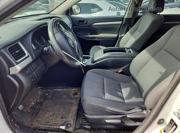 5TDBZRFH2JS900672 2018 TOYOTA HIGHLANDER White წინა სალონის ხედი
