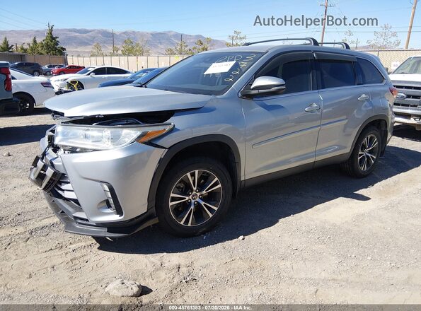 5TDBZRFH2KS973722 2019 TOYOTA HIGHLANDER Silver Vista tres cuartos delantera izquierda