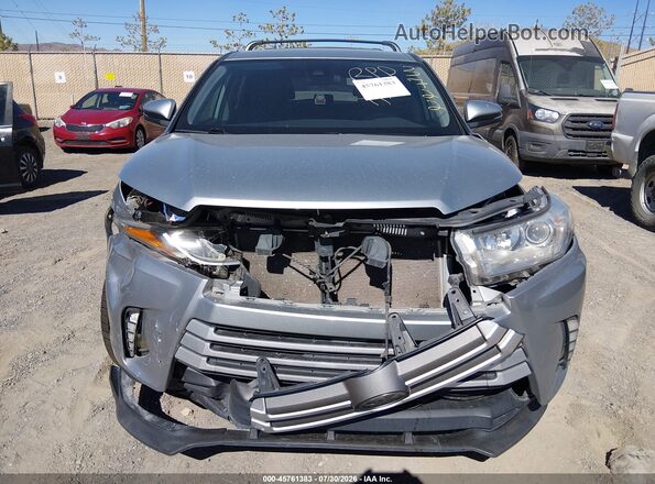 5TDBZRFH2KS973722 2019 TOYOTA HIGHLANDER Silver Vista del salpicadero