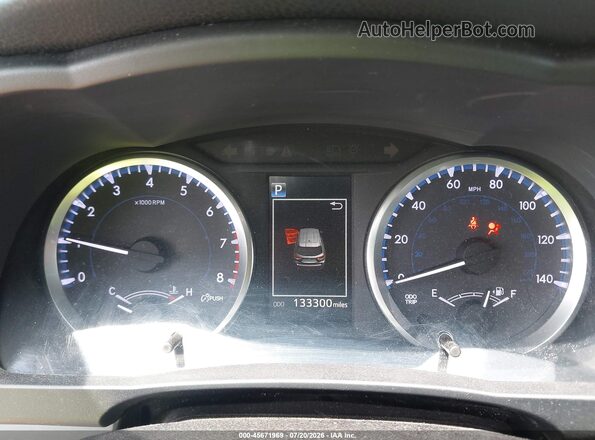 5TDBZRFH3HS427133 2017 TOYOTA HIGHLANDER Black Vista de los asientos traseros
