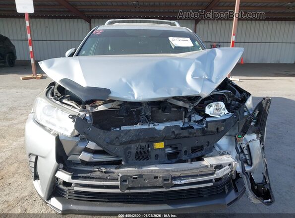 5TDBZRFH3KS701437 2019 TOYOTA HIGHLANDER Silver Instrument cluster view