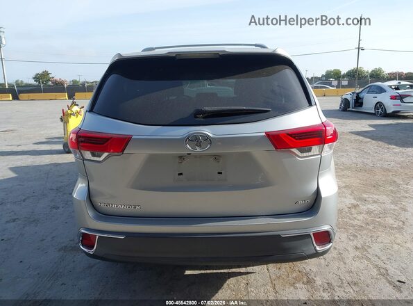 5TDBZRFH3KS701437 2019 TOYOTA HIGHLANDER Silver 
