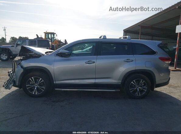 5TDBZRFH3KS701437 2019 TOYOTA HIGHLANDER Silver 360 interior view