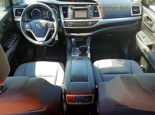 5TDBZRFH3KS948649 2019 TOYOTA HIGHLANDER Black Вид панелі приладів