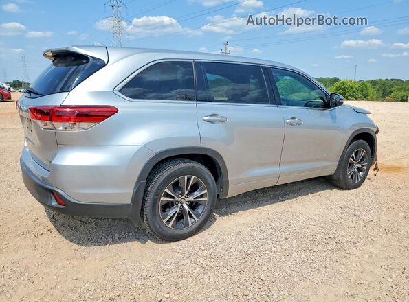 5TDBZRFH4JS878769 2018 TOYOTA HIGHLANDER Silver უკანა მარჯვენა
