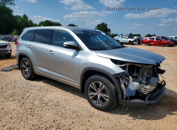 5TDBZRFH4JS878769 2018 TOYOTA HIGHLANDER Silver წინა მარჯვენა