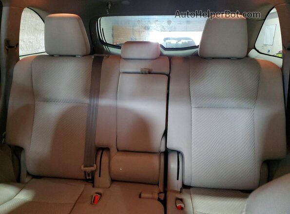 5TDBZRFH5JS805880 2018 TOYOTA HIGHLANDER Silver Вид задніх сидінь