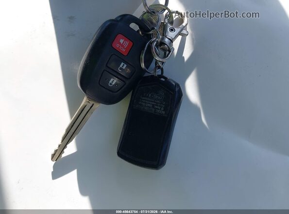 5TDBZRFH5JS866159 2018 TOYOTA HIGHLANDER Черный Вид панели приборов