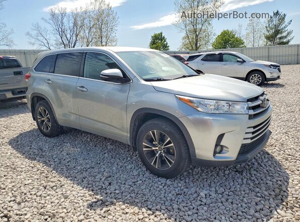 5TDBZRFH6JS880426 2018 TOYOTA HIGHLANDER Silver Front right