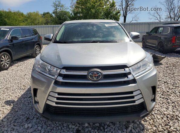 5TDBZRFH6JS880426 2018 TOYOTA HIGHLANDER Silver Front view
