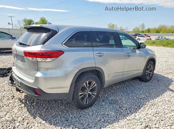 5TDBZRFH6JS880426 2018 TOYOTA HIGHLANDER Silver Rear right