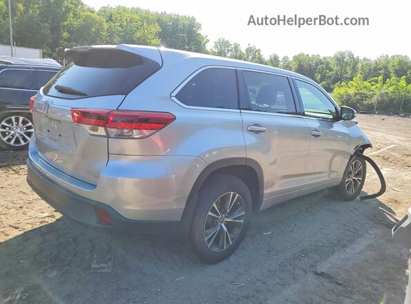 5TDBZRFH6JS888011 2018 TOYOTA HIGHLANDER Silver უკანა მარჯვენა