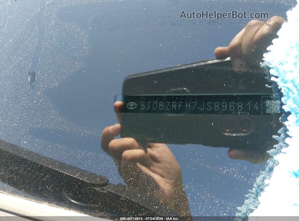 5TDBZRFH7JS896814 2018 TOYOTA HIGHLANDER Silver ძრავის განყოფილების ხედი