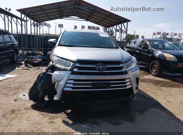 5TDBZRFH7JS896814 2018 TOYOTA HIGHLANDER Silver 
