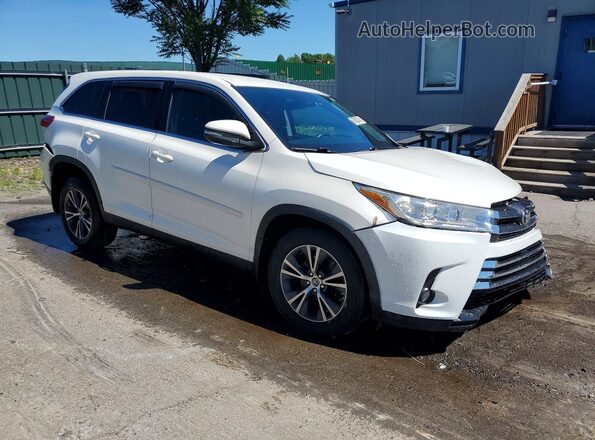 5TDBZRFH9KS724205 2019 TOYOTA HIGHLANDER White Przód prawy