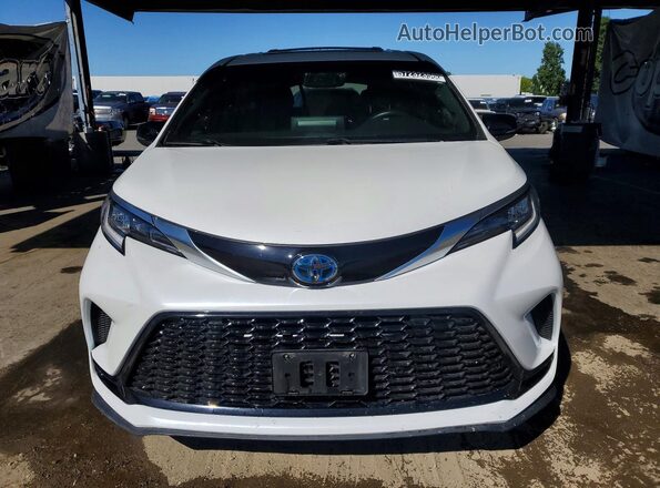 5TDCRKEC3PS146921 2023 TOYOTA SIENNA White Front view