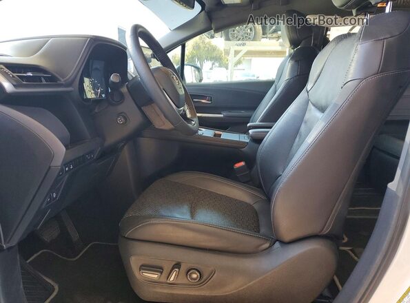 5TDCRKEC3PS146921 2023 TOYOTA SIENNA White Front interior view