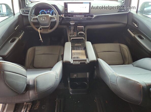 5TDCSKFC0SS214605 2025 TOYOTA SIENNA Black Dashboard view