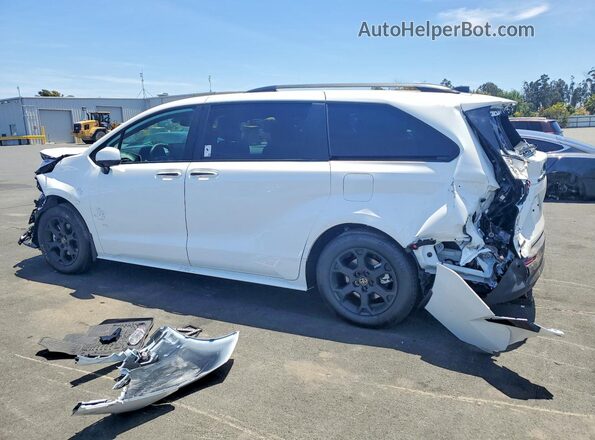 5TDCSKFC2TS259823 2026 TOYOTA SIENNA White Tył lewy