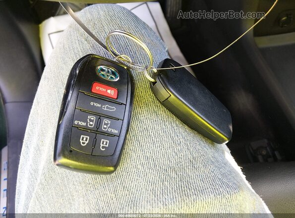 5TDCSKFC5SS192486 2025 TOYOTA SIENNA Green Առջևի վահանակի տեսք