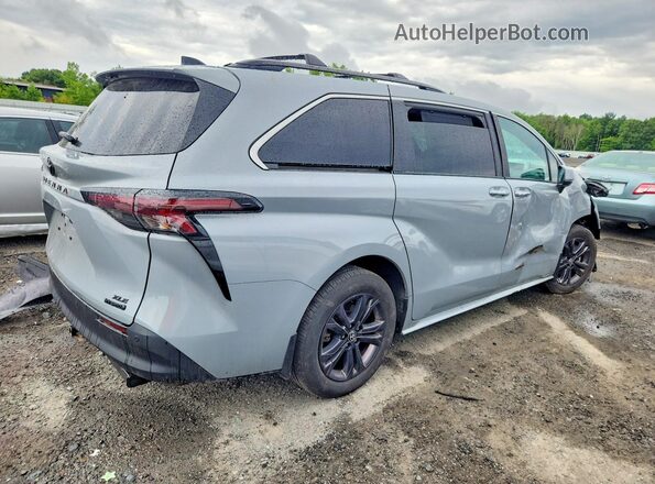5TDCSKFC8RS144751 2024 TOYOTA SIENNA Gray Trasero derecho