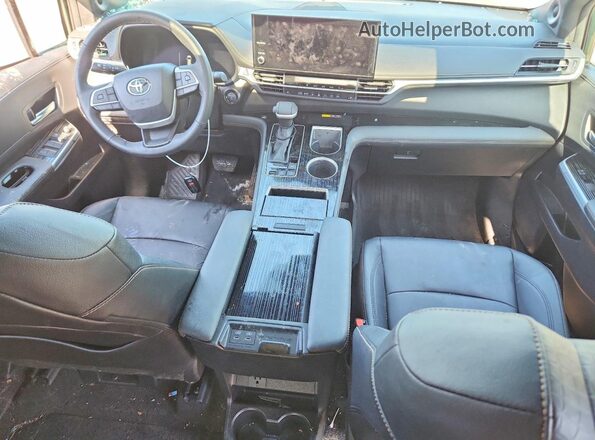 5TDCSKFC8SS197620 2025 TOYOTA SIENNA Green Dashboard view