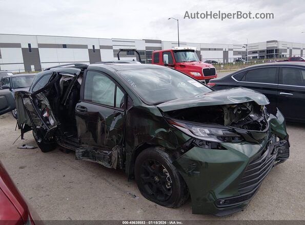 5TDCSKFC8TS228558 2026 TOYOTA SIENNA Green Вид задньої частини салону